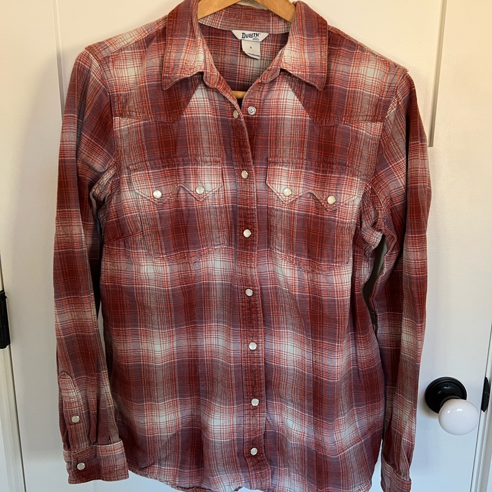 Duluth Trading Co Red Plaid Button Down Flannel Shirt